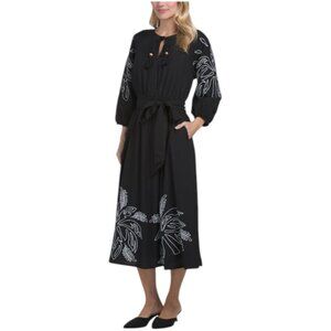 LEA Three Quarter Sleeve Embroidered Midi Dress